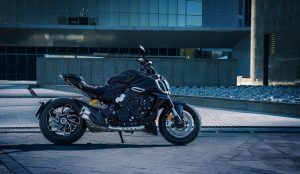 Ducati Detroit Diavel V4 Black