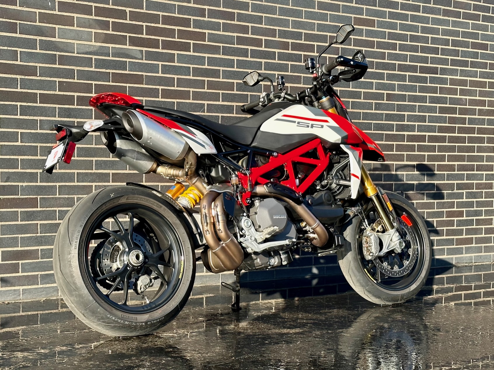23 Ducati Hypermotard 950 SP | Ducati Detroit
