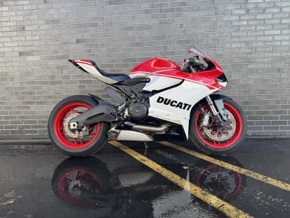 2015 Ducati 899 Panigale — Track Bike Build