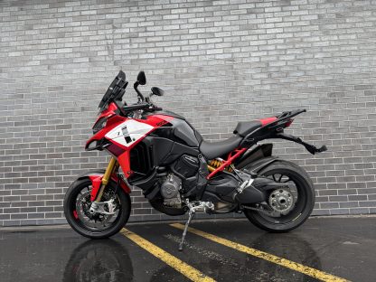 2022 Ducati Multistrada V4 Pikes Peak - Image 3