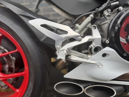 2021 Ducati Panigale V2 - Image 11