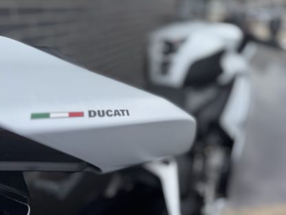 2021 Ducati Panigale V2 - Image 12