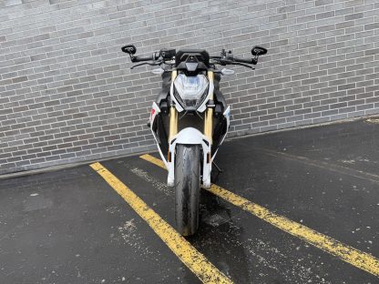 2022 BMW S1000R M Package - Image 8
