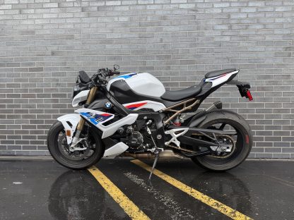2022 BMW S1000R M Package - Image 5