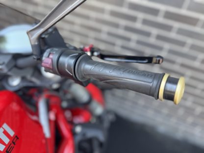 '15 Ducati Monster 821 - Image 31